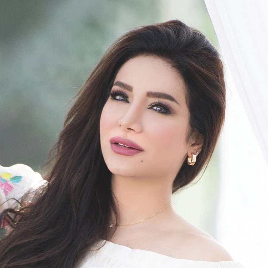 أناقة بلا حدود.. إطلالة مميزة للإعلامية السعودية لجين عمران... مساحة نت | أناقة بلا حدود.. إطلالة مميزة للإعلامية السعودية لجين عمران تخطف الأنظار (صورة)