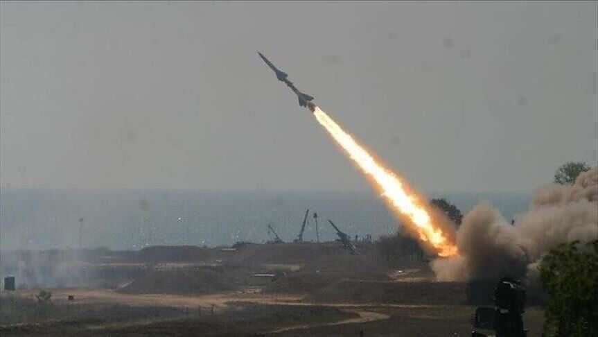 قوات صنعاء تستهدف الإمارات بعدد من الصواريخ.. تفاصيل