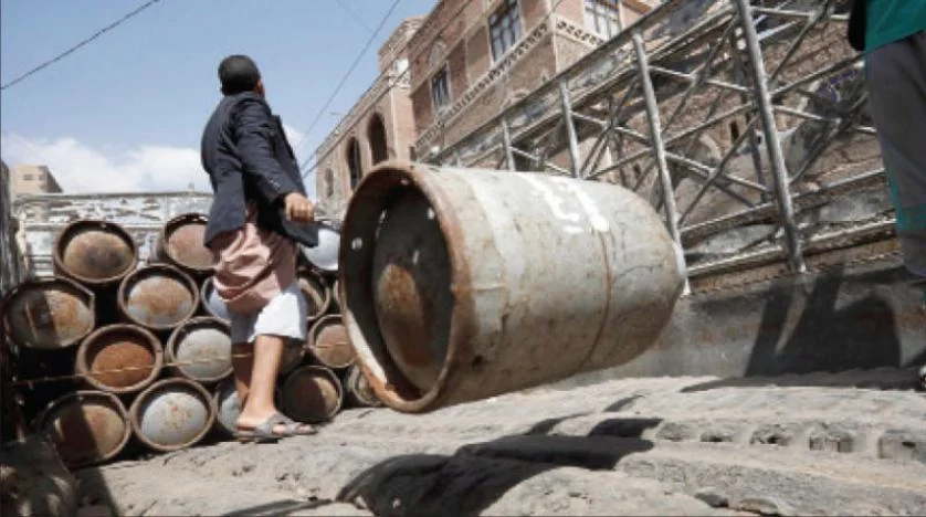 عاجل: جماعة الحوثي ترفع سعر الغاز المنزلي بشكل كبير في مناطق... مساحة نت | عاجل: جماعة الحوثي ترفع سعر الغاز المنزلي بشكل كبير في مناطق سيطرتها.. السعر الجديد
