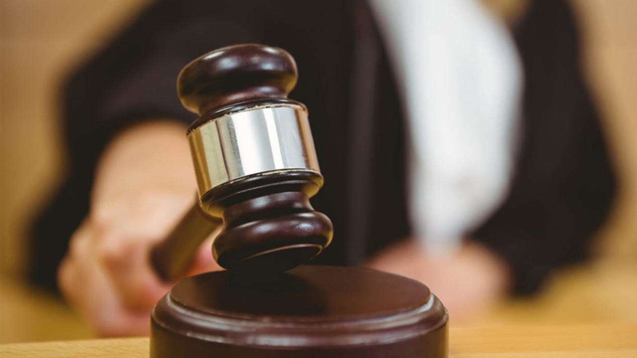عاد بعد سنين من الغربة فصُعق بما فعلته زوجته.. مصري يكشف... مساحة نت | عاد بعد سنين من الغربة فصُعق بما فعلته زوجته.. مصري يكشف مأساته أمام المحكمة بكل جرأة بعدما رأى هذا الأمر