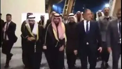 شاهد: لحظة انسحاب الوفد الكويتي من ملعب البصرة بعدما حدث هذا... مساحة نت | شاهد: لحظة انسحاب الوفد الكويتي من ملعب البصرة بعدما حدث هذا الأمر.. تفاصيل (فيديو)