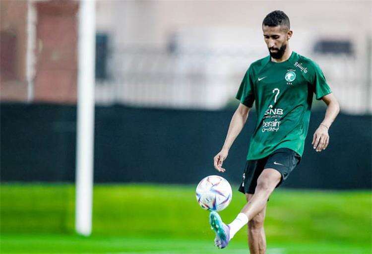 الكشف عن طبيعية إصابة لاعب المنتخب السعودي سلمان الفرج.. هل... مساحة نت | الكشف عن طبيعية إصابة لاعب المنتخب السعودي سلمان الفرج.. هل سيشارك في مونديال قطر؟
