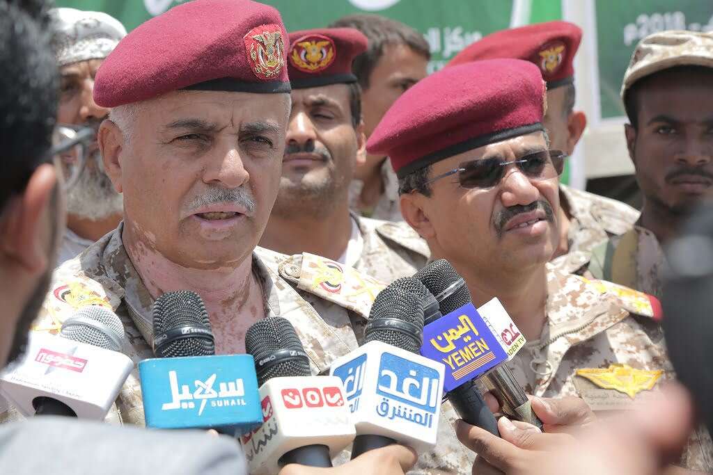 «كنس السلالم من أعلى».. باحث عسكري يكشف عن خطة التحالف... مساحة نت | «كنس السلالم من أعلى».. باحث عسكري يكشف عن خطة التحالف والعليمي لتسليم الجنوب للانتقالي بعد إقالة أبو عوجاء