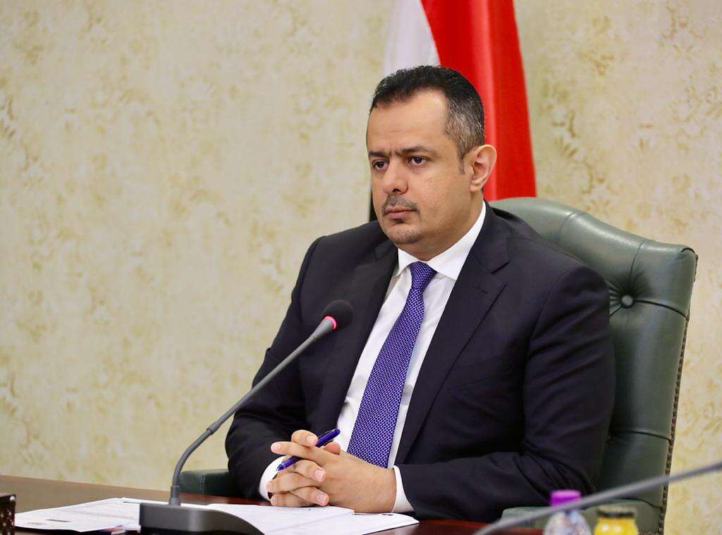مقرب من الفريق الركن علي محسن الأحمر يفتح النار على معين عبد... مساحة نت | مقرب من الفريق الركن علي محسن الأحمر يفتح النار على معين عبد الملك وحكومته ويكشف عن فساد جديد بالمليارات.. تفاصيل