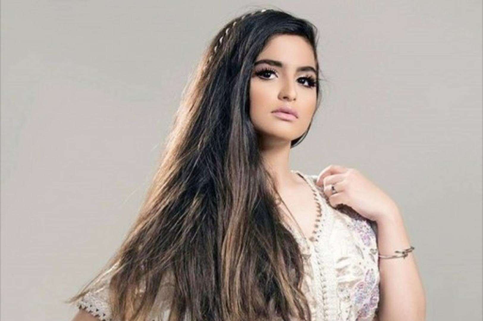 زواج الفنانة البحرينية حلا الترك من مشهور سناب شات يثير... زواج الفنانة البحرينية حلا الترك من مشهور سناب شات يثير...