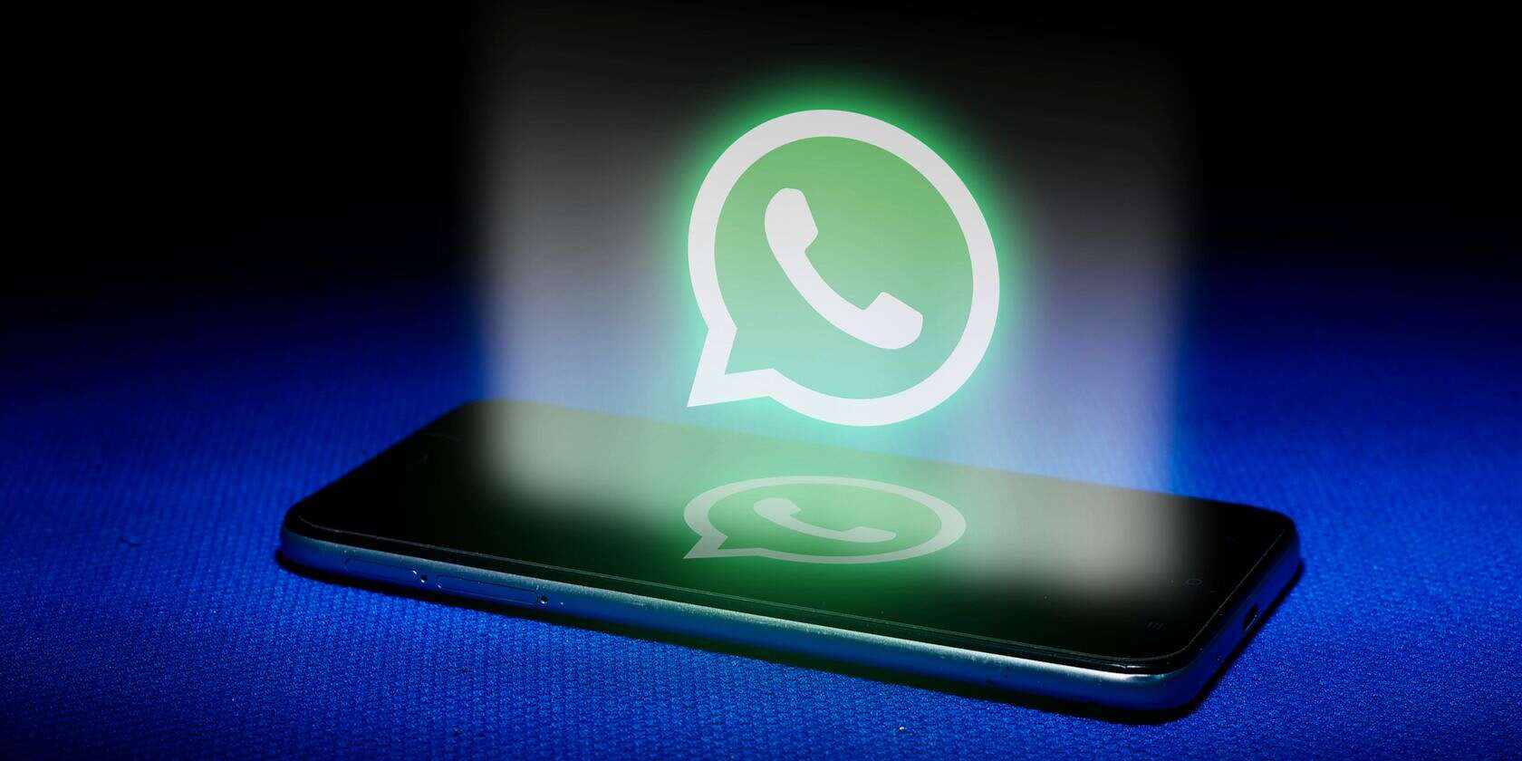 تطبيق واتساب يفاجئ مستخدميه بميزة جديدة تتعلق بالرسائل….. تطبيق واتساب يفاجئ مستخدميه بميزة جديدة تتعلق بالرسائل.....