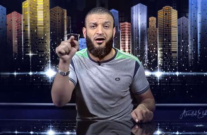 اليوتيوبر المصري عبدالله الشريف يتهم قوات الأمن المصرية... مساحة نت | اليوتيوبر المصري عبدالله الشريف يتهم قوات الأمن المصرية باعتقال أخيه بعد يومين من اعتقال والده.. التفاصيل كاملة