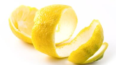 8 استخدامات منزلية مذهلة لقشر الليمون لم تسمعي بها من قبل.....