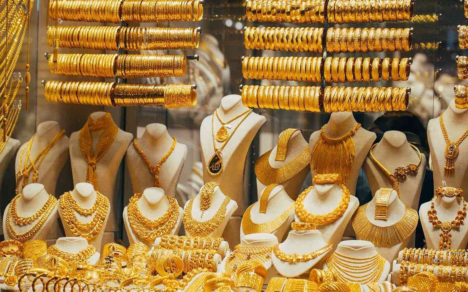 الذهب يواصل ارتفاعه في الأسواق السعودية ويسجل سعرا غير... مساحة نت | الذهب يواصل ارتفاعه في الأسواق السعودية ويسجل سعرا غير مسبوق اليوم الخميس، 13/تشرين الأول/2022