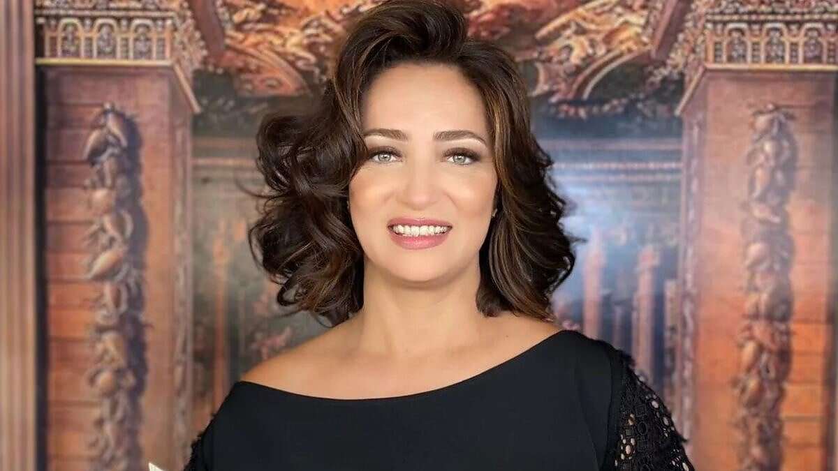 صادم: الفنانة التونسية ريم الرياحي تتجرأ وتكشف تفاصيل إلقاء... مساحة نت | صادم: الفنانة التونسية ريم الرياحي تتجرأ وتكشف تفاصيل إلقاء القبض عليها بتهمة الخيانة الزوجية.. هذا ما حدث مع عشيقها (فيديو)