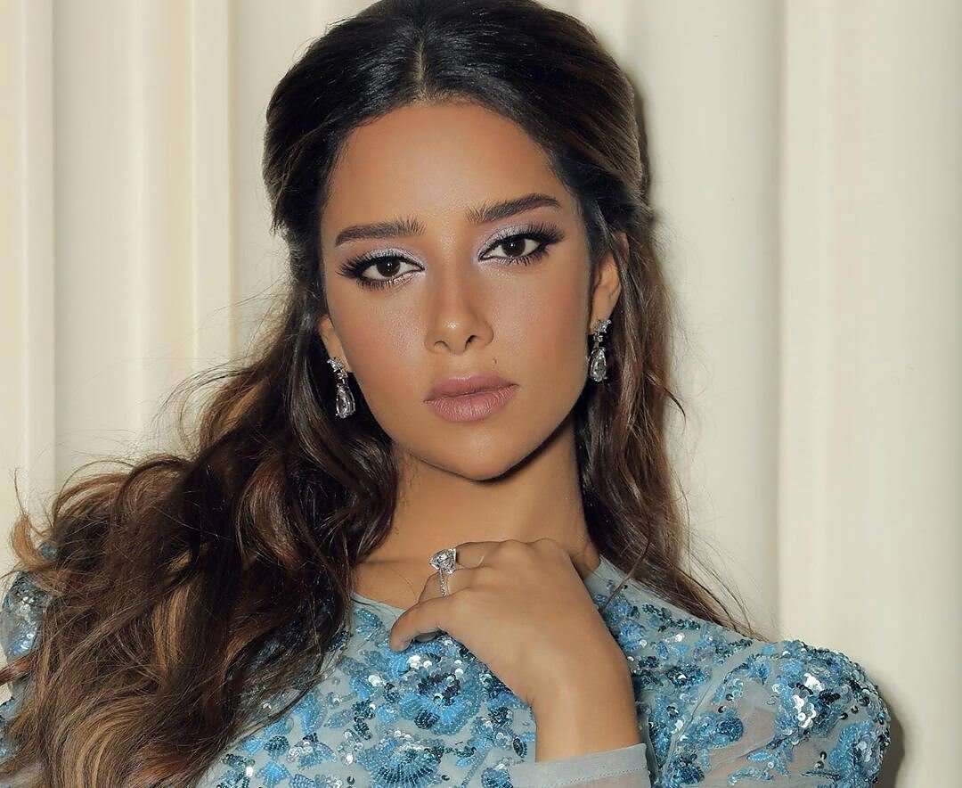 الكشف عن سبب جديد لانسحاب الجمهور السعودي من حفل الفنانة... مساحة نت | الكشف عن سبب جديد لانسحاب الجمهور السعودي من حفل الفنانة بلقيس فتحي في الرياض.. لن تصدق ما هو؟