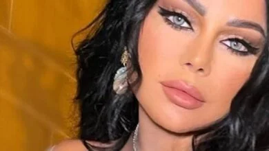 بقيمة سيارة.. سعر حذاء هيفاء وهبي يثير ضجة كبيرة في مواقع...