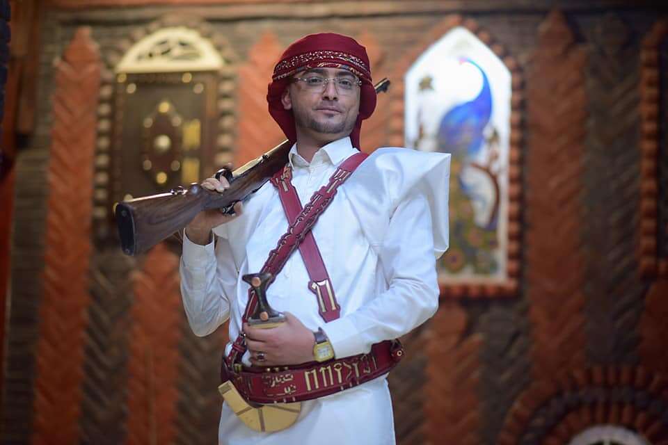 الكاتب 'المياحي' يتحدث إلى 'مساحة' عن الزواج والحرية وثورة... الكاتب 'المياحي' يتحدث إلى 'مساحة' عن الزواج والحرية وثورة...
