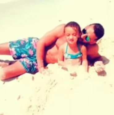 مساحة نت | طليق الإعلامية المصرية رضوي الشربيني يشعل مواقع التواصل بصور جديدة.. ورضوى تفصح عن أخطر سر في حياتها الزوجية (صور)