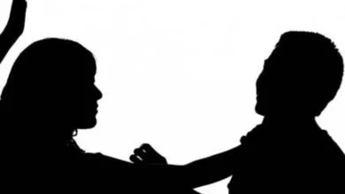 ما عقوبة الزوجة التي تعتدي بالضرب على زوجها في السعودية؟.....