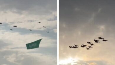 شاهد: سماء العاصمة السعودية الرياض تتحول إلى لوحة فنية بعرض...