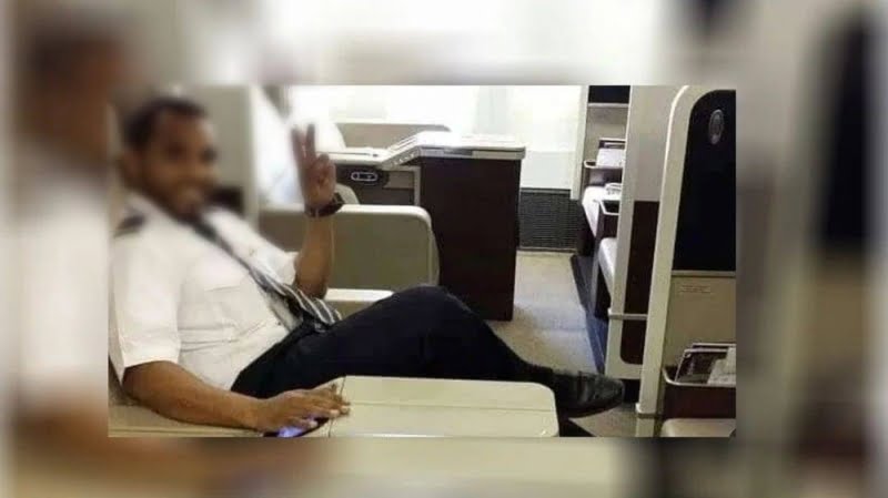 شاهد: مقطع صادم للسيارة التي احترق فيها بندر القرهدي داخل... مساحة نت | شاهد: مقطع صادم للسيارة التي احترق فيها بندر القرهدي داخل بدروم في مدينة جدة السعودية (فيديو)
