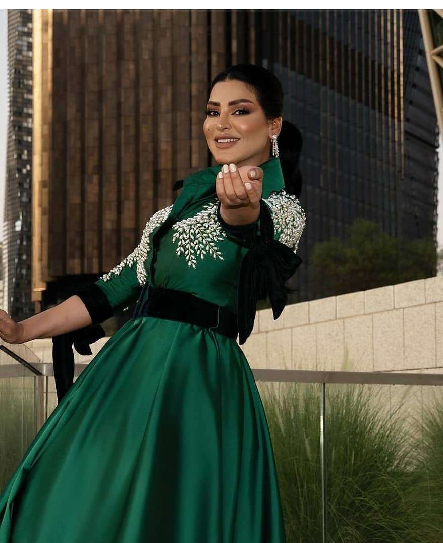 مساحة نت | بالأخضر الأنيق.. هكذا احتفلت الفنانة السعودية ريم عبدالله باليوم الوطني الـ92 وهذا ما قالته (صور)