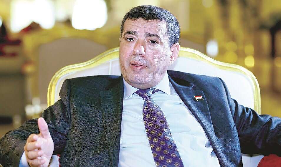 السفير راجح بادي يزف بشرى سارة لحاملي باقة 'هيا' من اليمنيين... مساحة نت | السفير راجح بادي يزف بشرى سارة لحاملي باقة "هيا" من اليمنيين حول حضور مونديال قطر.. تفاصيل