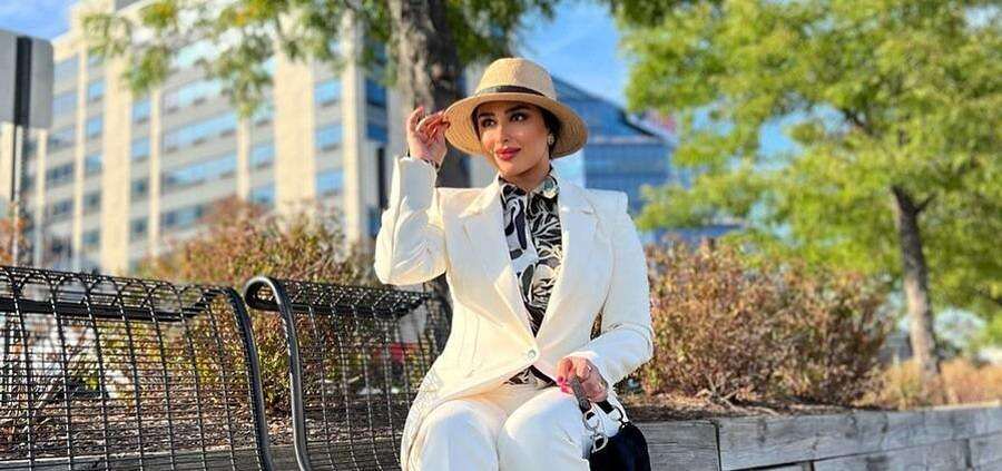 بالأخضر على فرس عربي أصيل.. هكذا احتفلت الفنانة مريم الأنصار... بالأخضر على فرس عربي أصيل.. هكذا احتفلت الفنانة مريم الأنصار...