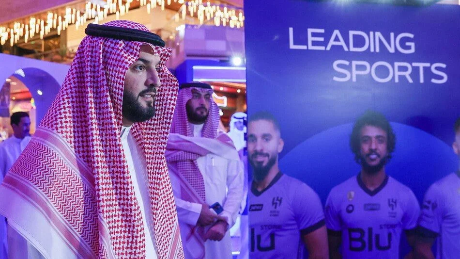 الكشف عن الهدف من وراء معارض نادي الهلال السعودي في الدول...