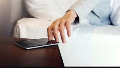 ٤ مخاطر ستدفعك إلى التوقف عن استخدام الهاتف الذكي كمنبه.....