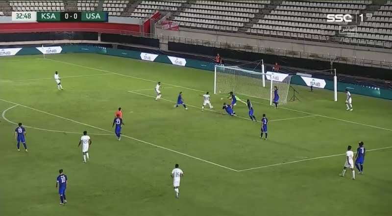 شاهد: أخطر فرص المنتخب السعودي الضائعة في مباراته مع... شاهد: أخطر فرص المنتخب السعودي الضائعة في مباراته مع...