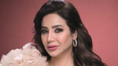 شاهد: ابن الفنانة السعودية لجين عمران يخطف الأنظار بوسامته...