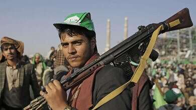 مسلح حوثي (وكالات)