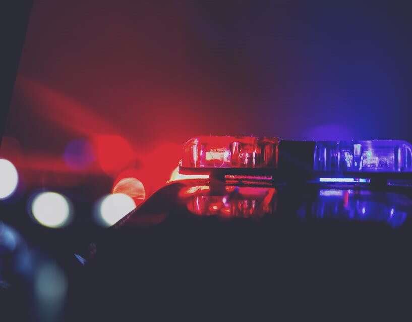 شرطة جدة1 القبض على مواطنين سعوديين ومقيمة ظهروا في مقطع مخالف للذوق العام بجدة (وكالات)