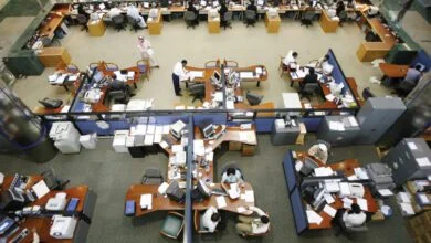 الموارد البشرية الإماراتية تحدد ساعات العمل في القطاع الخاص (وكالات)