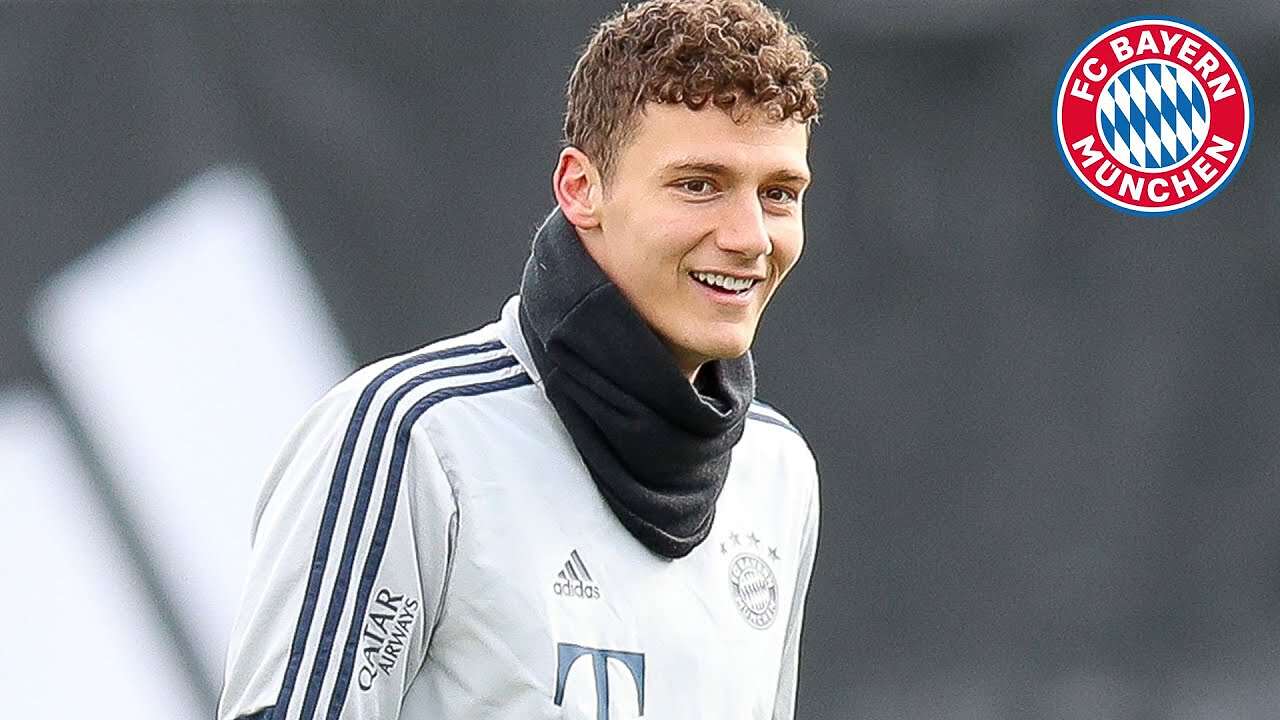بايرن بنجامين بافارد لاعب بايرن ميونخ (وكالات)