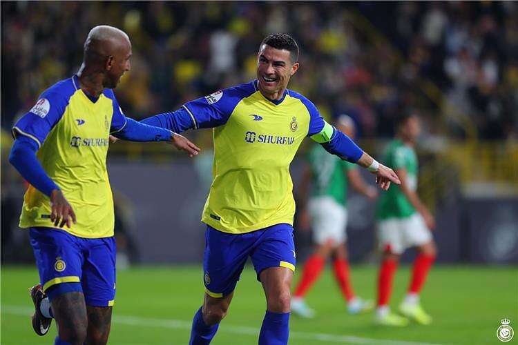 النصر والفتح مواجهة مهمة بين النصر والفتح السعوديين (منصات تواصل)