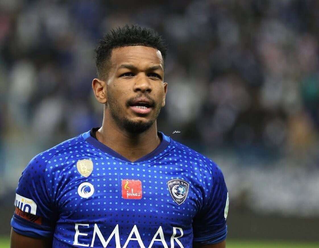 علي-البليهي علي البليهي لاعب الهلال السعودي (وكالات)