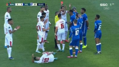 طرد محمد كنو لاعب الهلال أمام الوداد المغربي (منصات تواصل)