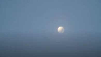 لحظة إسقاط مقاتلات أميركية المنطاد الصيني (وكالات)