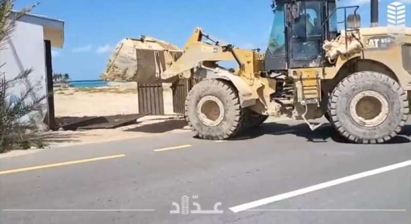 بحر جدة3 مساحة نت | بدء إزالة مباني وأسوار على بحر جدة تعود ملكيتها لـ"أمراء ووزراء سابقين ورجال أعمال" (فيديو)