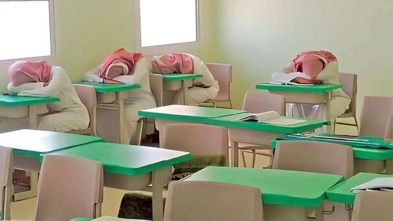 طلاب12 مساحة نت | نسبة غياب صادمة لطلاب المنطقة الشرقية السعودية في أول يوم من رمضان.. تفاصيل