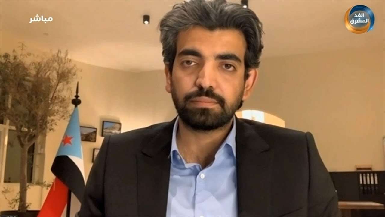 نجل البيض1 مساحة نت | شاهد: أول تصريح لنجل علي سالم البيض بعد وصوله إلى عدن (فيديو)