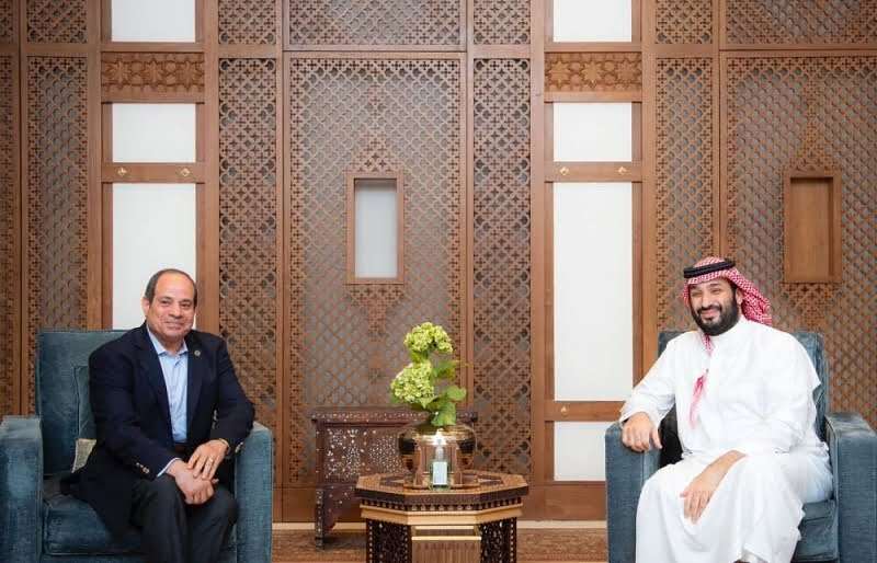 بن سلمان وولي العهد مساحة نت | شاهد: السيسي يصل جدة السعودية واستقبال حار ما ولي العهد.. تفاصيل مادار بينهما على مائدة السحور