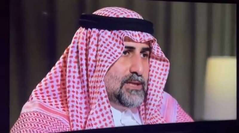 عمر بن لادن مساحة نت | عمر بن لادن: عمي كان يطفي الطيارة في الجو ويشغلها عند سفر الأسرة إلى أوروبا