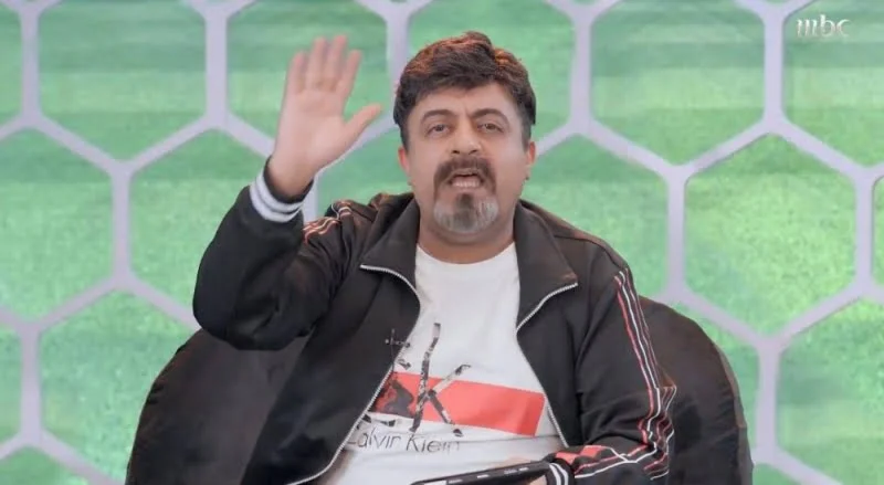 الفراج الكويتي مساحة نت | شاهد: خالد الفراج يقلد المذيع الكويتي عبدالعزيز عطية في برنامج "ستوديو 23" الساخر (فيديو)