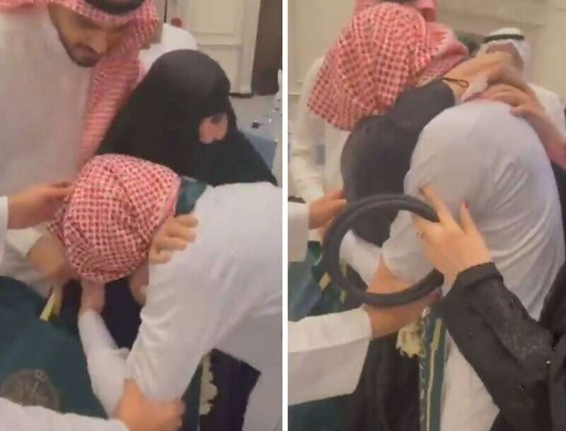 جازان مساحة نت | شاهد: هذا ما حدث عندما وصل أسير سعودي مفرج عنه من صنعاء إلى مطار جازان (فيديو)