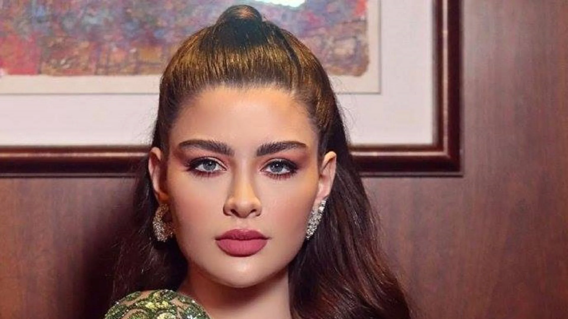 الفنانة روان بن حسين (منصات تواصل)