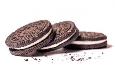 عمل بسكويت الأوريو في المنزل (مواقع)