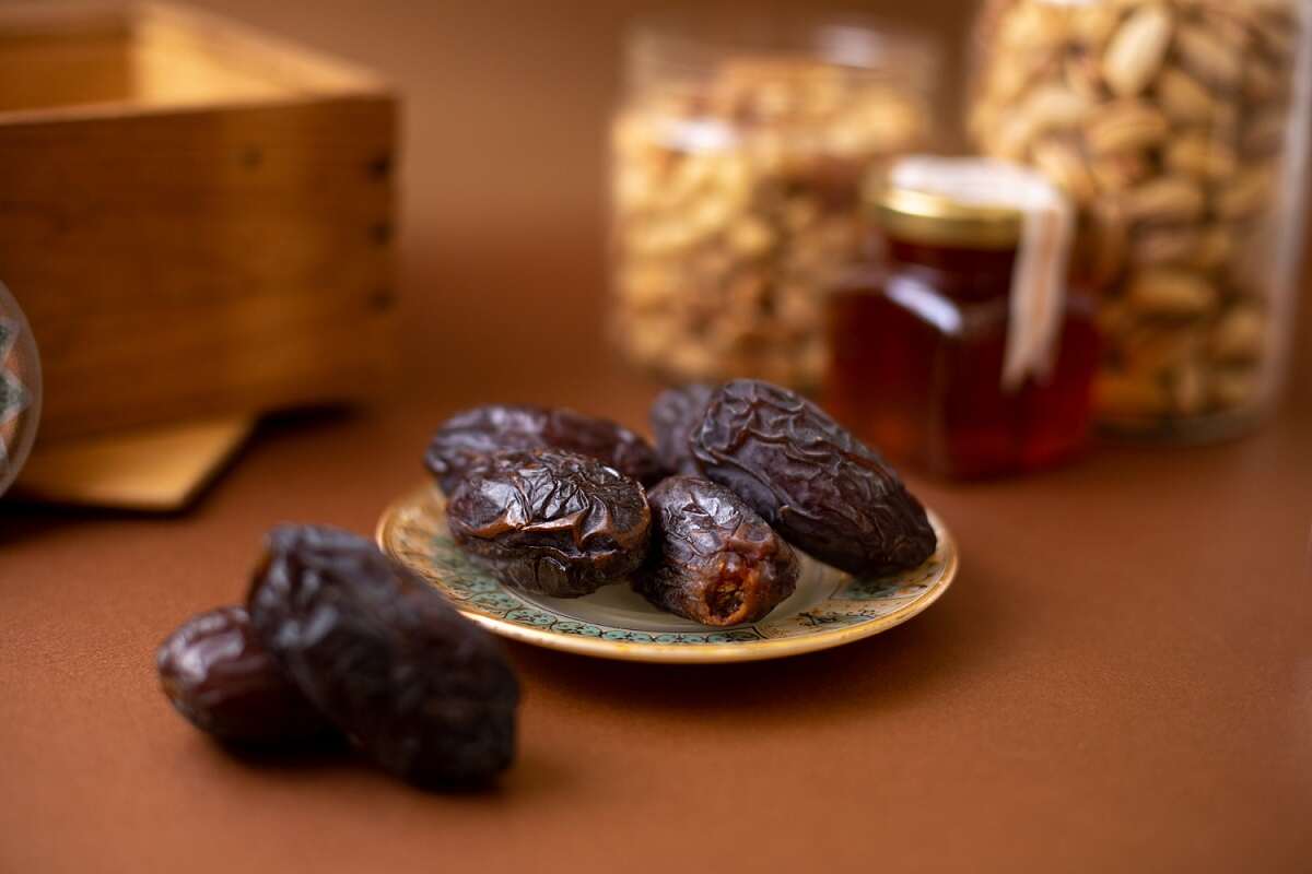نواة-البلح طريقة تحضير قهوة من نواة البلح (مواقع)