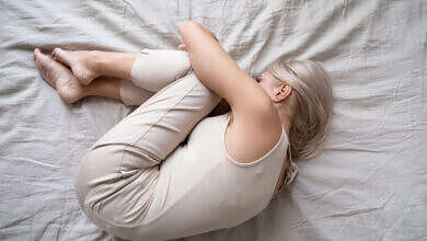 طريقة نومك تكشف أسرار شخصيتك (مواقع)