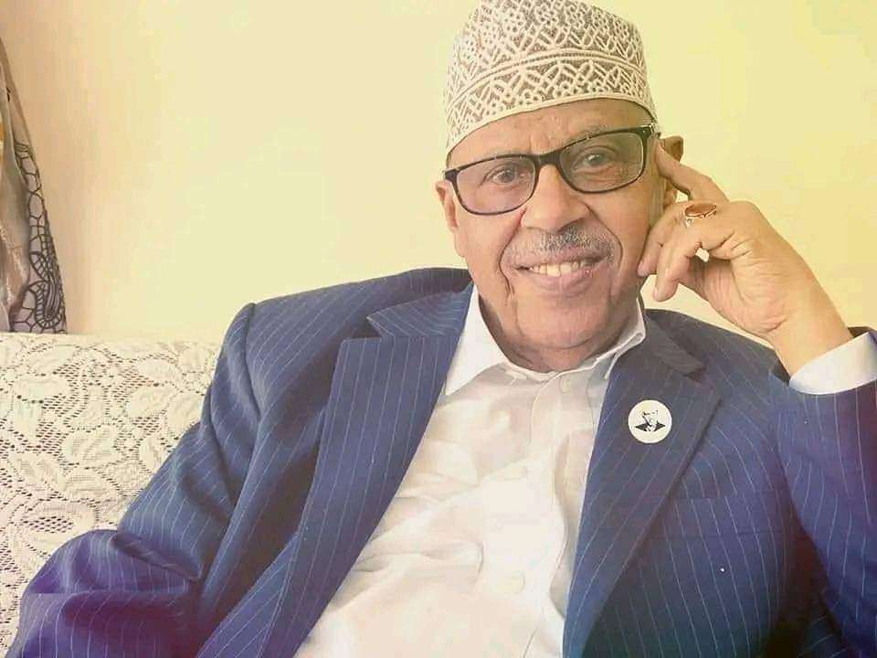 أيوب2 الفنان اليمني أيوب طارش (وكالات)