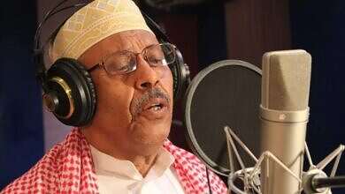 الفنان أيوب طارش (وكالات)