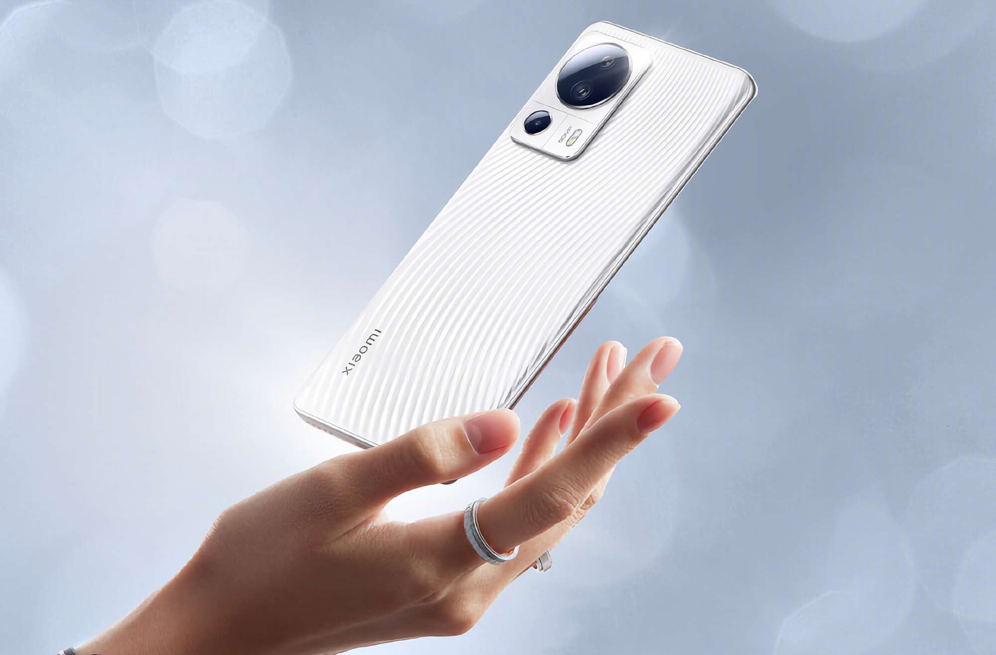 شاومي المنافس هاتف Xiaomi Civi 3 (وكالات)